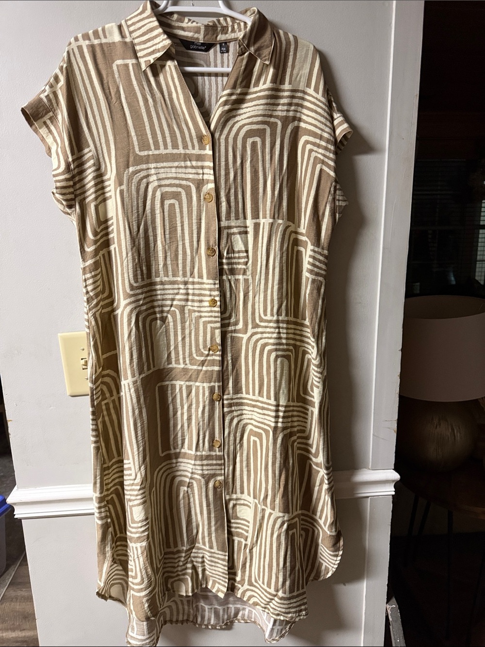 Relaxed Button-Front Beige & Cream Maxi Shirt Dress